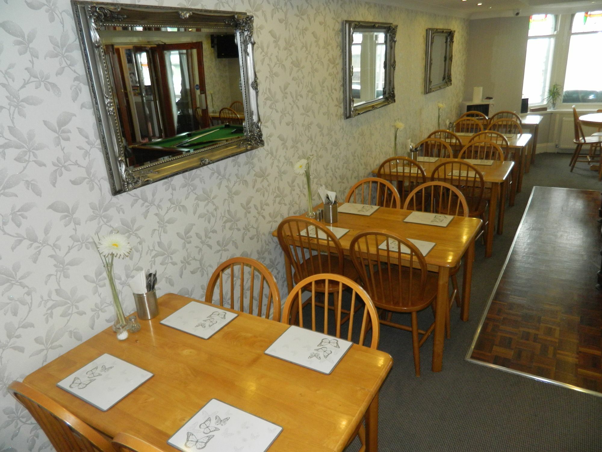 Ocean Bay Hotel Blackpool Bagian luar foto