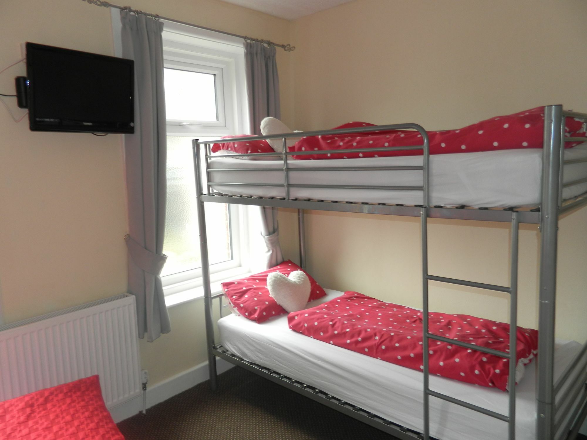 Ocean Bay Hotel Blackpool Bagian luar foto